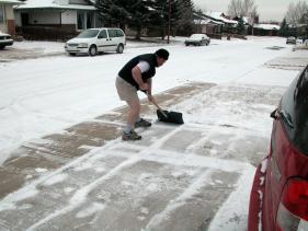 Shoveling the walk in -10C on December 21 2004